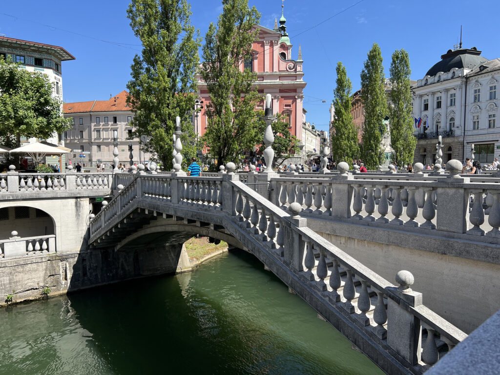 AcristaCafe-travel-Slovenia-Ljubljana-3